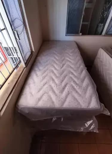 COLCHÃO SOLTEIRO D33 25CM 88 PAROPAS PASQUALE